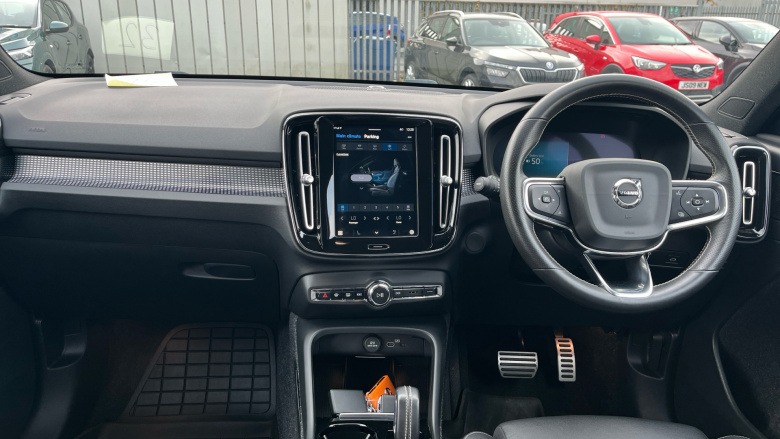 Volvo Xc40 P8 Recharge 300kW 78kWh First Edition 5dr AWD Auto Electric Estate